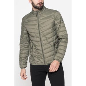 import placeholder for 871